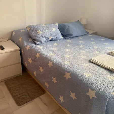 Centro Privada En Compartidos Homestay Malaga