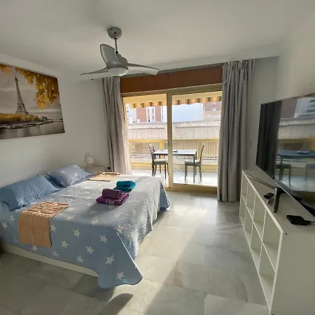 Centro Privada En Compartidos Homestay